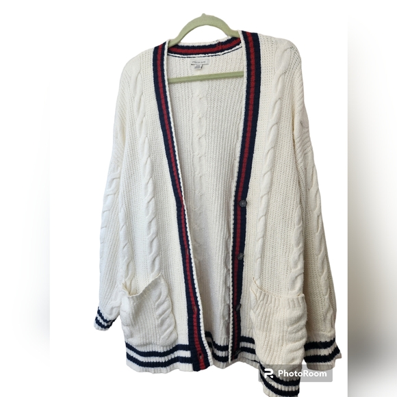 American Eagle Over Sized Cable Knit Button-Up Cardigan - Picture 9 of 11